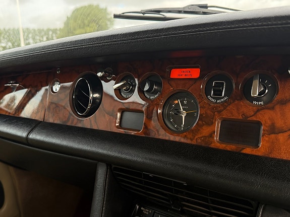 Rolls Royce Silver Shadow 12 of 13