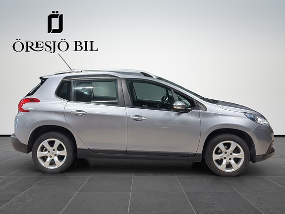 Peugeot 2008 7 of 19