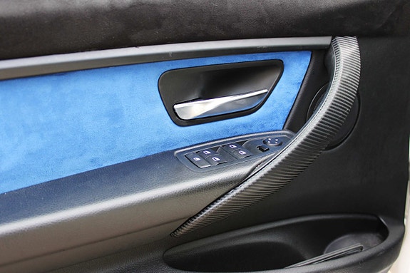 BMW 318d 6 of 11