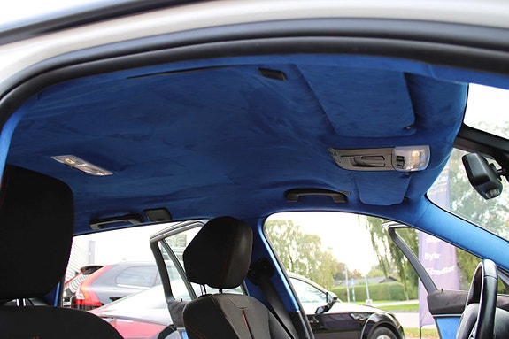 BMW 318d 5 of 11