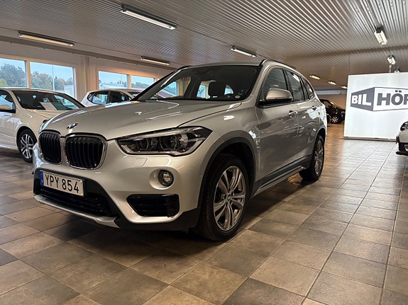 BMW X1 2 of 14