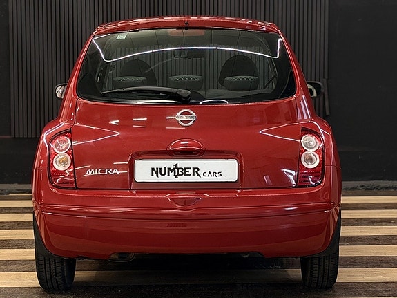 Nissan Micra 10 of 26