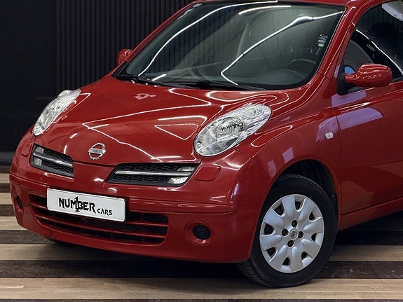 Nissan Micra 3 of 26
