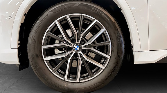 BMW X1 9 of 11