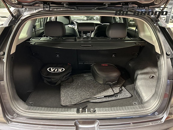 Kia Niro 14 of 14