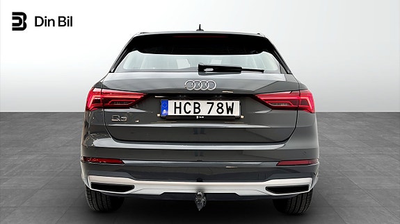 Audi Q3 5 of 15