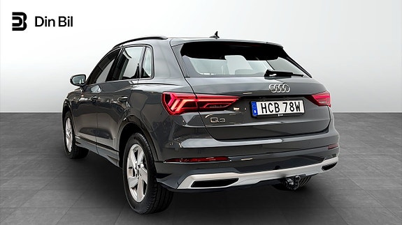 Audi Q3 3 of 15