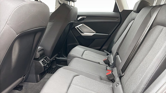 Audi Q3 15 of 15