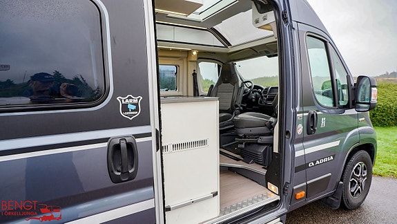 Adria TWIN 640 SLB Supreme | ALDE | Automat | Långbäddar | KAMPANJ 7 of 21