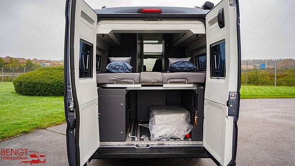 Adria TWIN 640 SLB Supreme | ALDE | Automat | Långbäddar | KAMPANJ 4 of 21