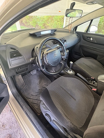 Citroen C4 5 of 7