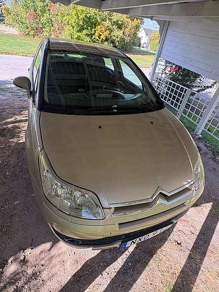 Citroen C4 4 of 7
