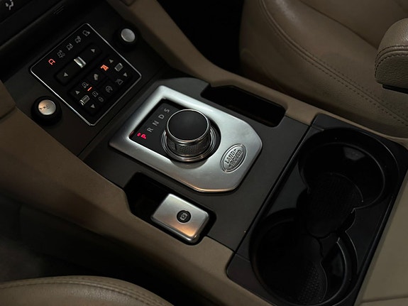 Land Rover Discovery 17 of 18
