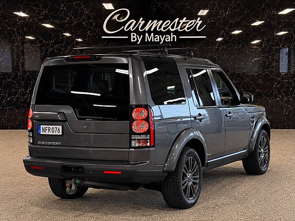 Land Rover Discovery 4 of 18
