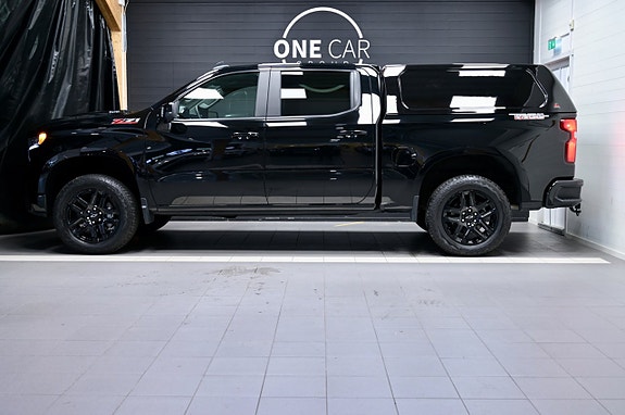 Chevrolet Silverado 1500 3 of 23