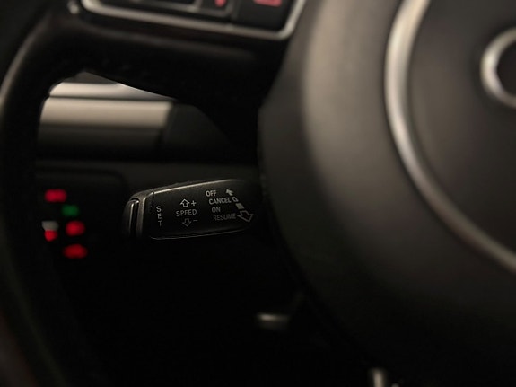 Audi A6 2.0 TDI Ultra Sport Edition | 190 ch | BVA | Alcantara/cuir | Sièges sport chauffants | Bi-xénon | Radars de stationnement