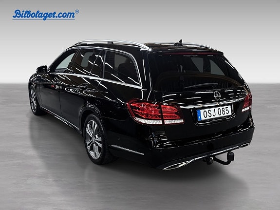 Mercedes-Benz E220 8 of 17