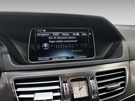 Mercedes-Benz E220 14 of 17