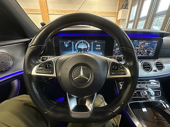 Mercedes-Benz E220 d 18 of 25