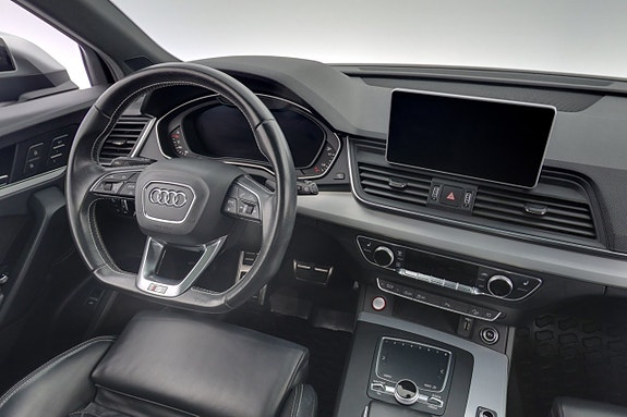 Audi SQ5 15 of 29