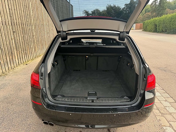 BMW 520d 10 of 14