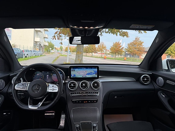 Mercedes-Benz GLC220 d 9 of 19