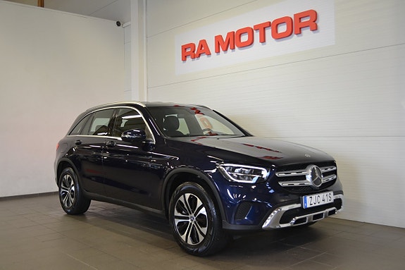 Mercedes-Benz GLC300 e 3 of 27