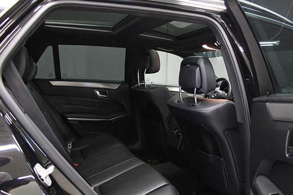 Mercedes-Benz E300 14 of 15