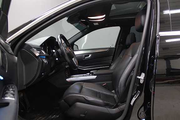 Mercedes-Benz E300 7 of 15