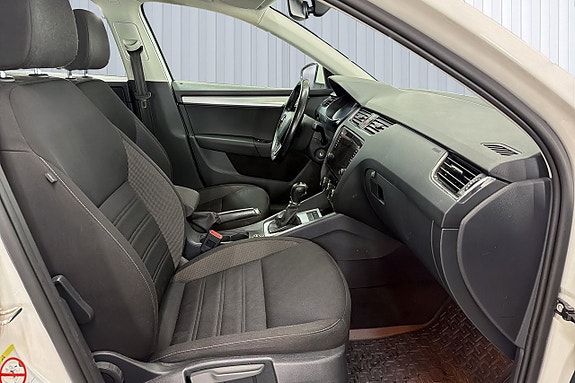Skoda Octavia 16 of 19