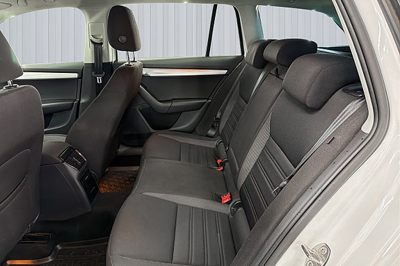 Skoda Octavia 17 of 19