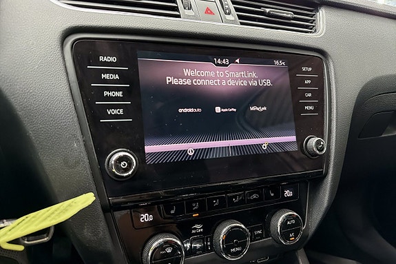Skoda Octavia 12 of 19