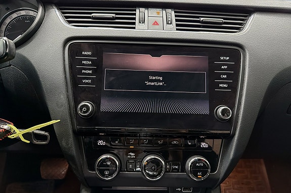 Skoda Octavia 11 of 19