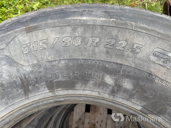 Lastbilsdäck 315/80R22.5 4 of 18