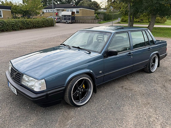 Volvo 740 25 of 30