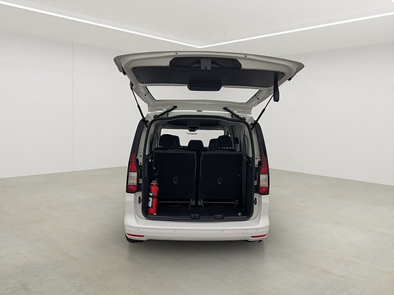 Volkswagen Caddy 12 of 30