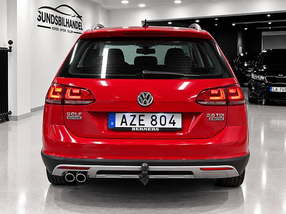 Volkswagen Golf Alltrack 5 of 13