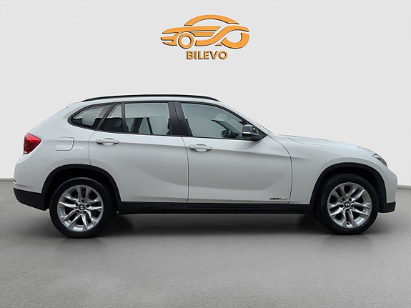 BMW X1 2 of 17