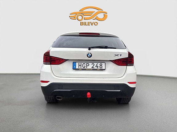 BMW X1 4 of 17