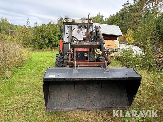 Veterantraktor Zetor 7245 med frontlastare 6 of 6