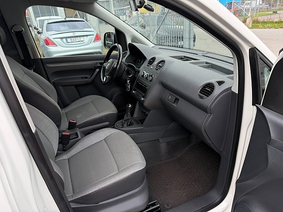 Volkswagen Caddy 11 of 12