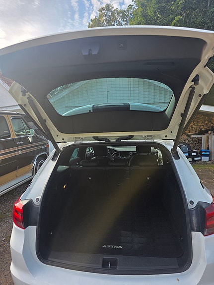 Opel Astra 9 of 9