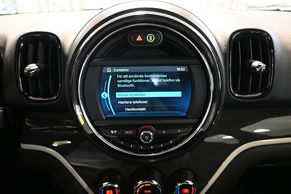 MINI Countryman Cooper SE 22 of 27