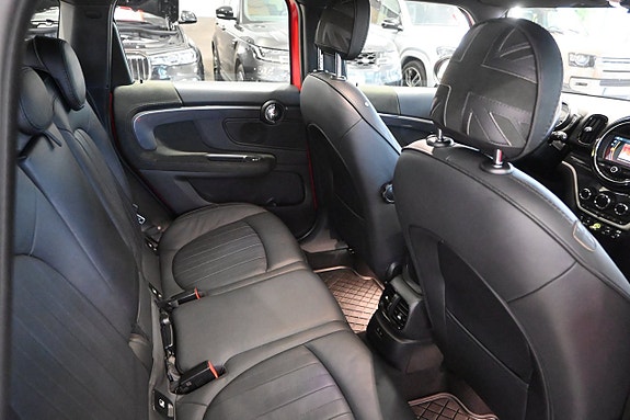 MINI Countryman Cooper SE 13 of 27