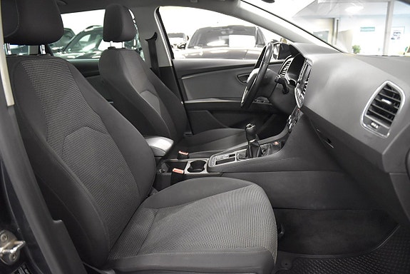 Seat Leon 12 of 19