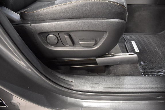 Mazda CX-60 15 of 28
