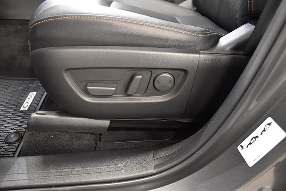 Mazda CX-60 16 of 28