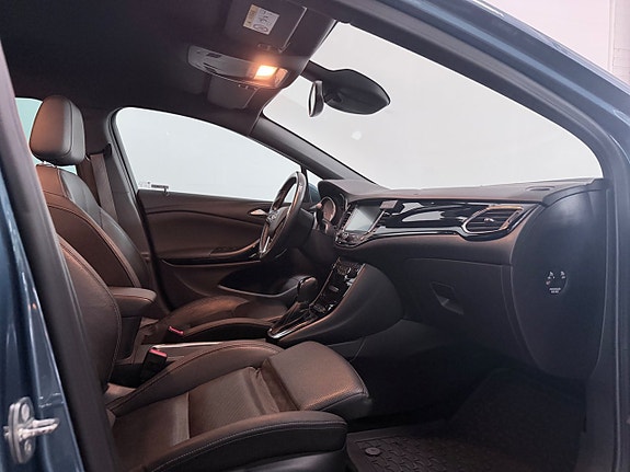 Opel Astra 9 of 20