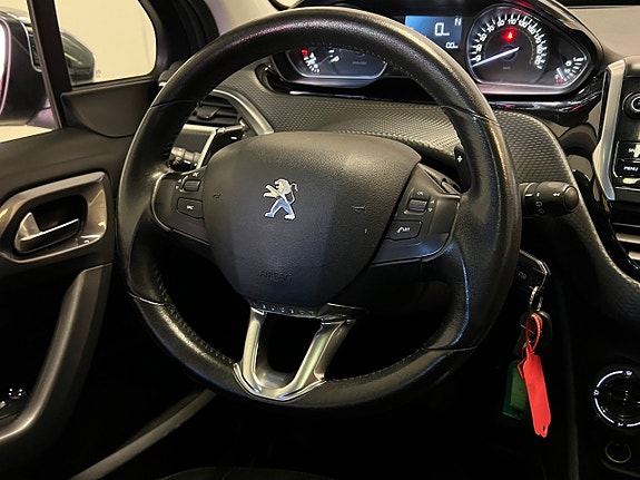 Peugeot 2008 24 of 28