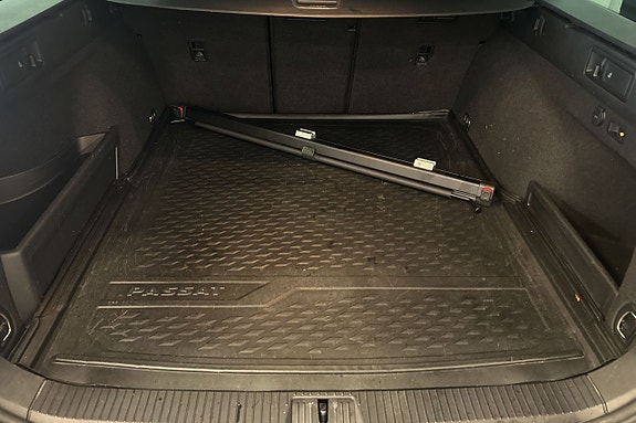 Volkswagen Passat 27 of 28